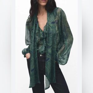 NWOT Mango green paisley blouse with ruffle detail. Size 8